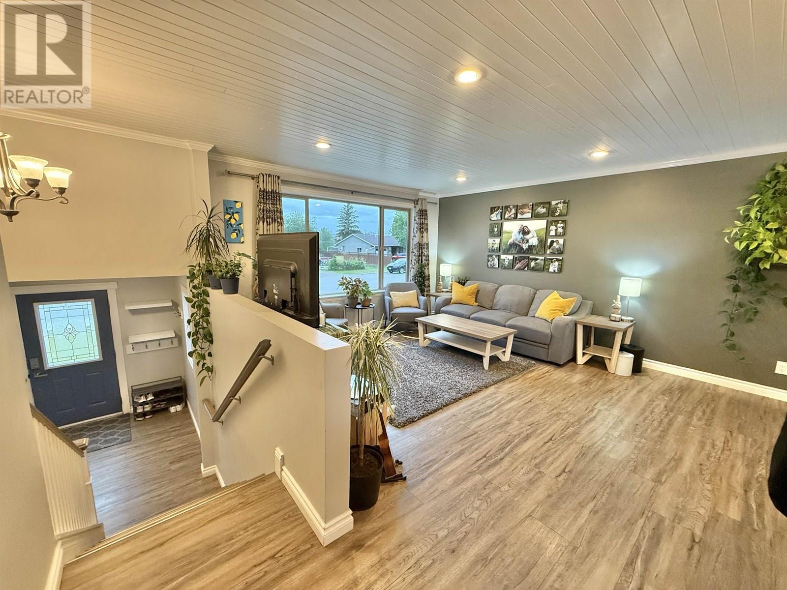 Property at 530 NADEAU STREET image 5