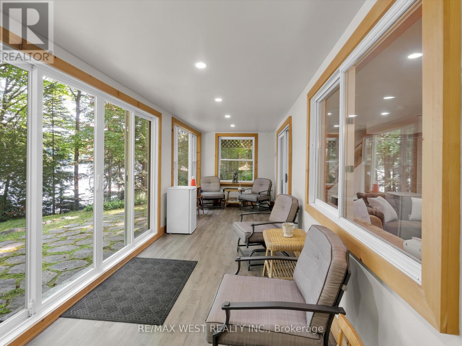 1091 Mcarthur Point Road, Lake Of Bays, Ontario  P0B 1A0 - Photo 26 - X12260443
