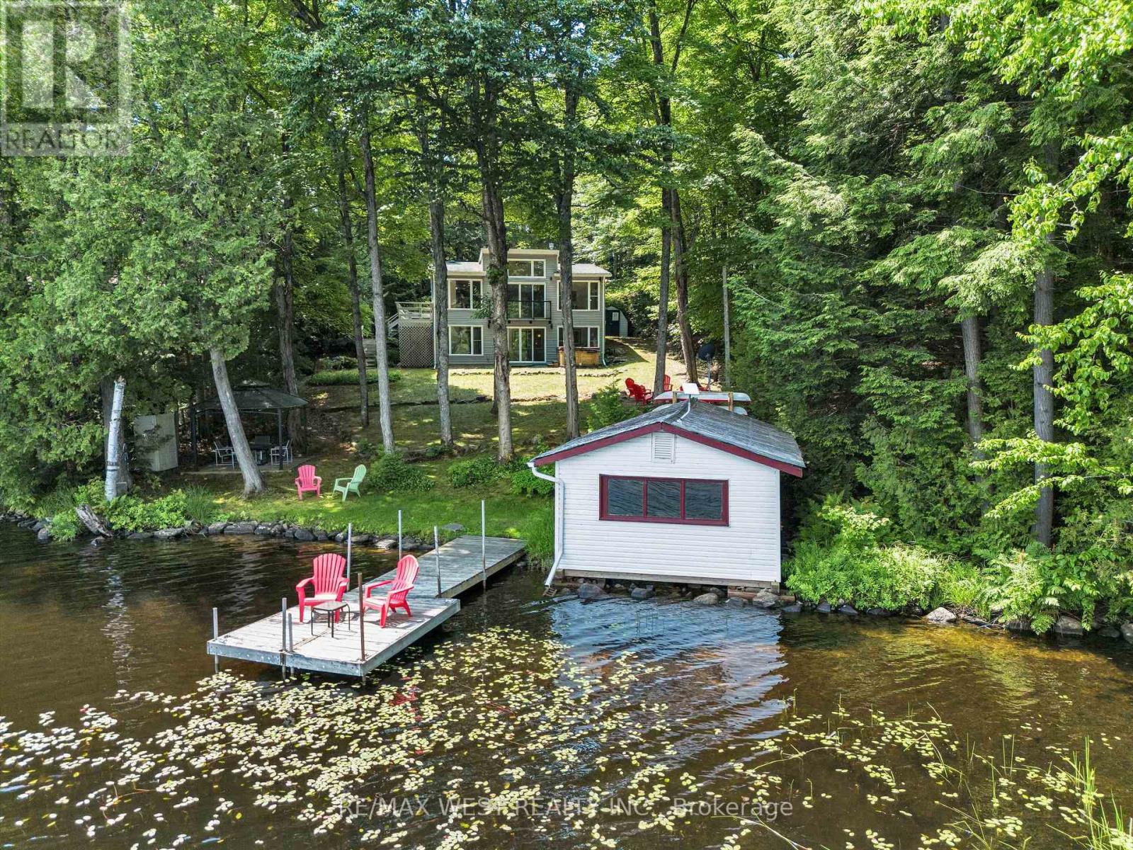 1091 Mcarthur Point Road, Lake Of Bays, Ontario  P0B 1A0 - Photo 35 - X12260443