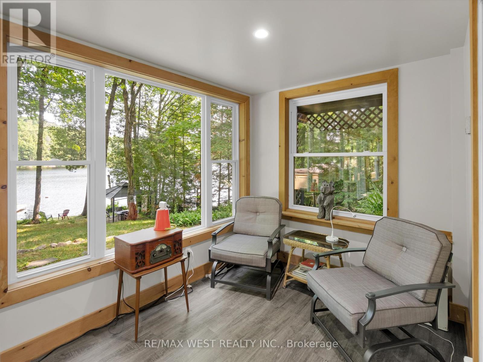 1091 Mcarthur Point Road, Lake Of Bays, Ontario  P0B 1A0 - Photo 27 - X12260443