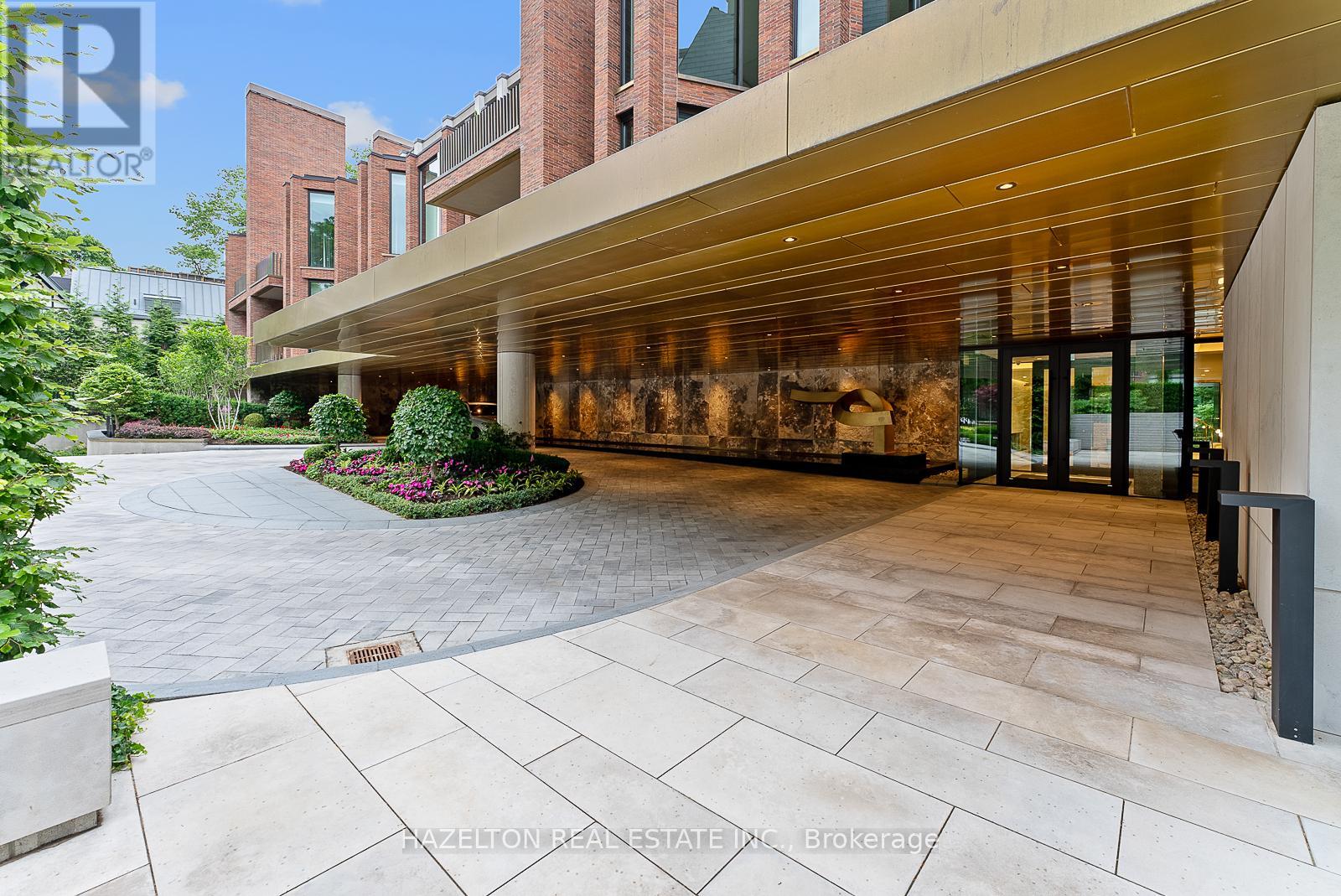 Property at 102 - 7 DALE AVENUE image 3