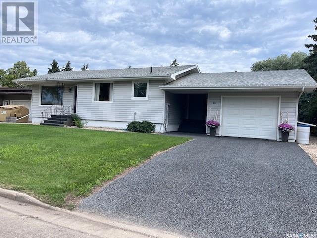 12 Vanier PLACE, Melfort, Saskatchewan