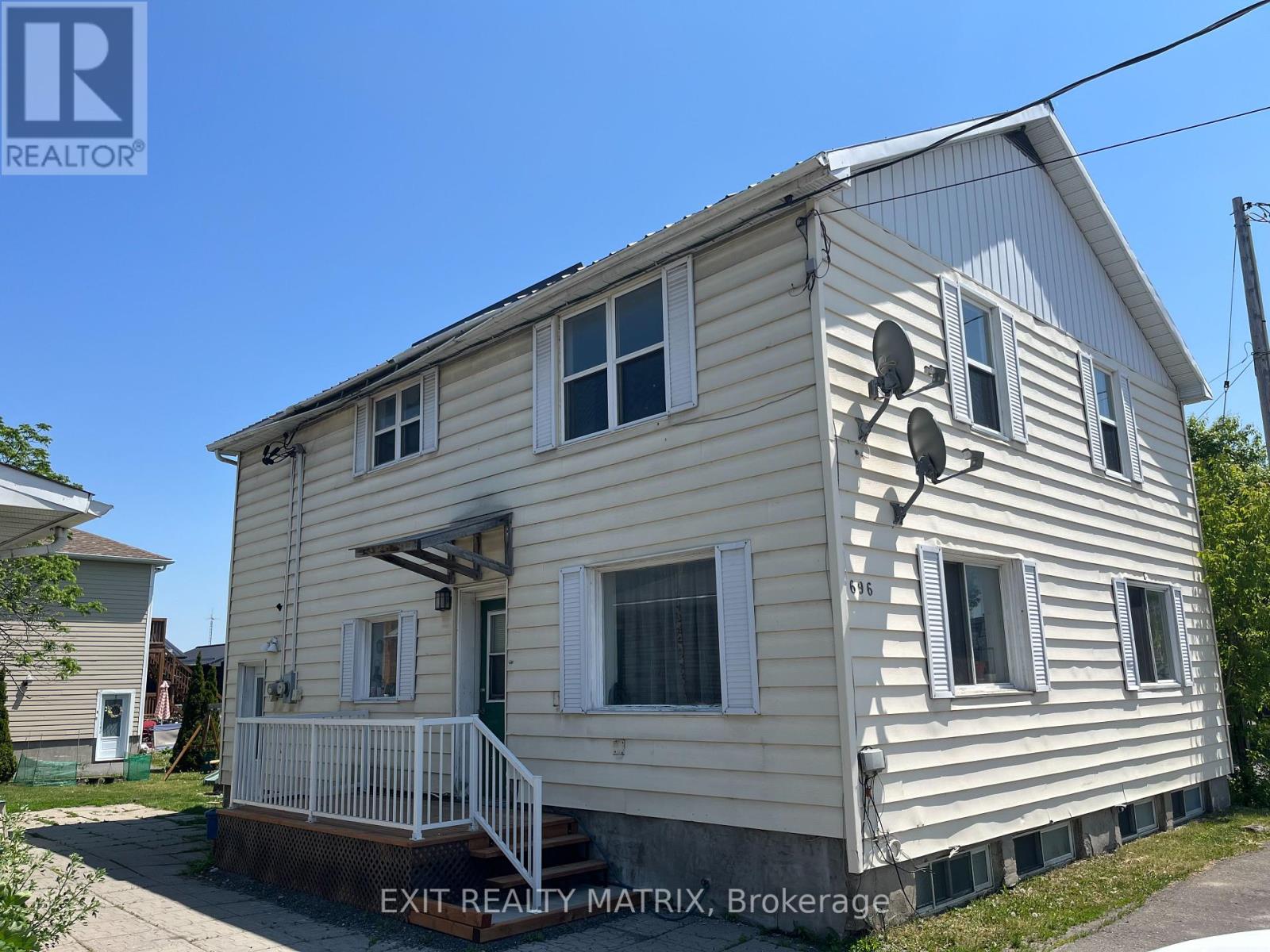 B - 696 PRINCIPALE STREET, casselman, Ontario