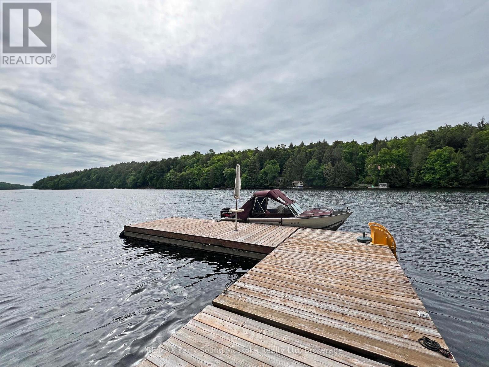 994 Toad Lake, Parry Sound Remote Area, Ontario  P0H 1S0 - Photo 4 - X12226547