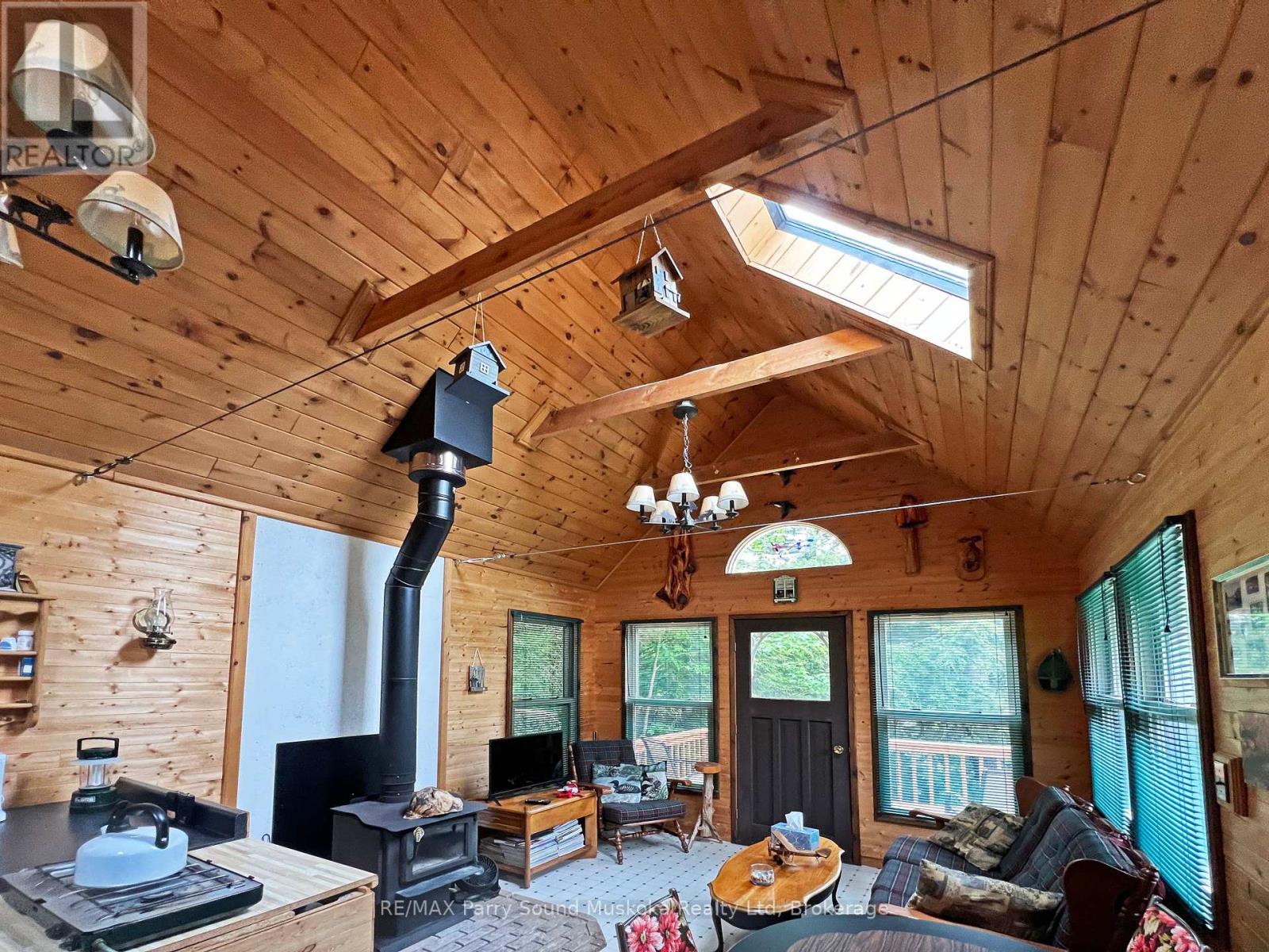 994 Toad Lake, Parry Sound Remote Area, Ontario  P0H 1S0 - Photo 29 - X12226547