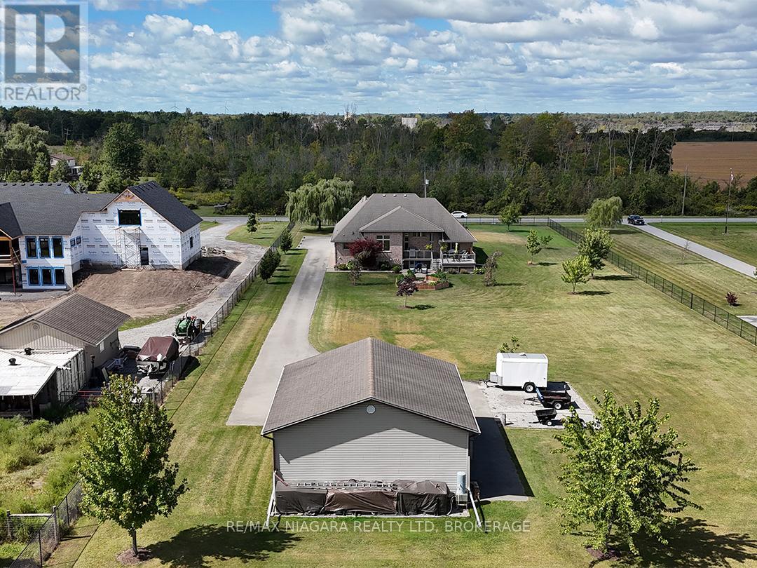 Property at 20219 YOUNGS ROAD S image 4