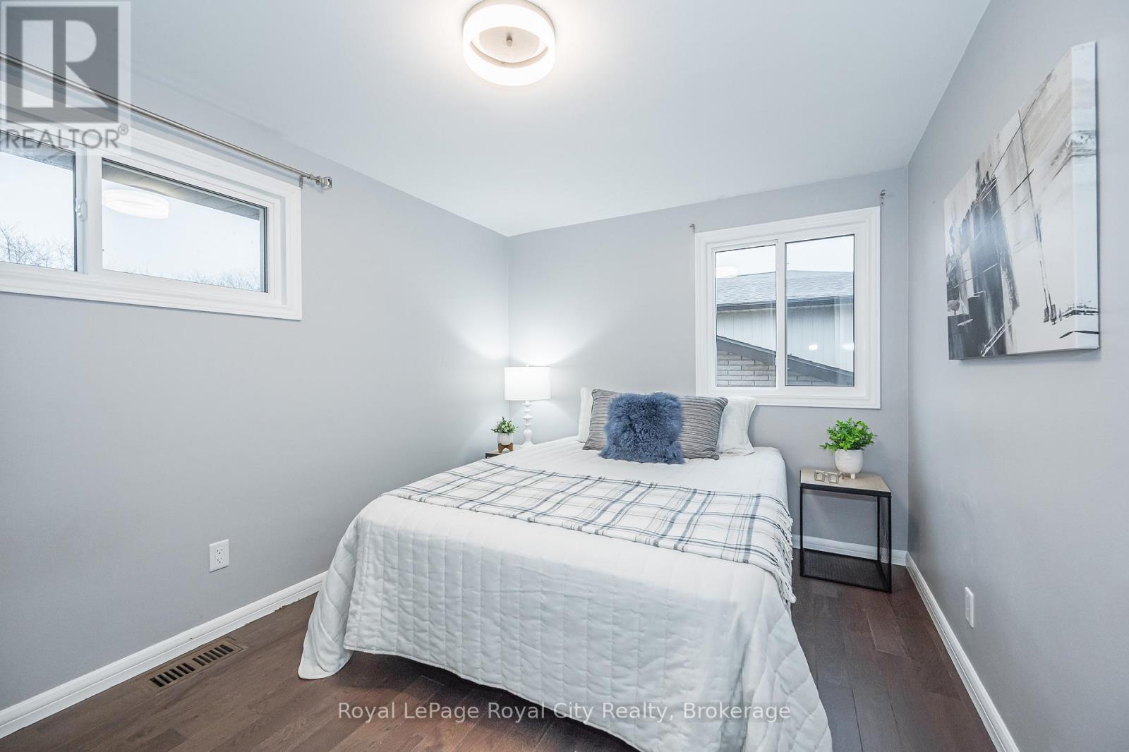 236 Ironwood Road, Guelph, Ontario  N1G 3G1 - Photo 32 - X12260896