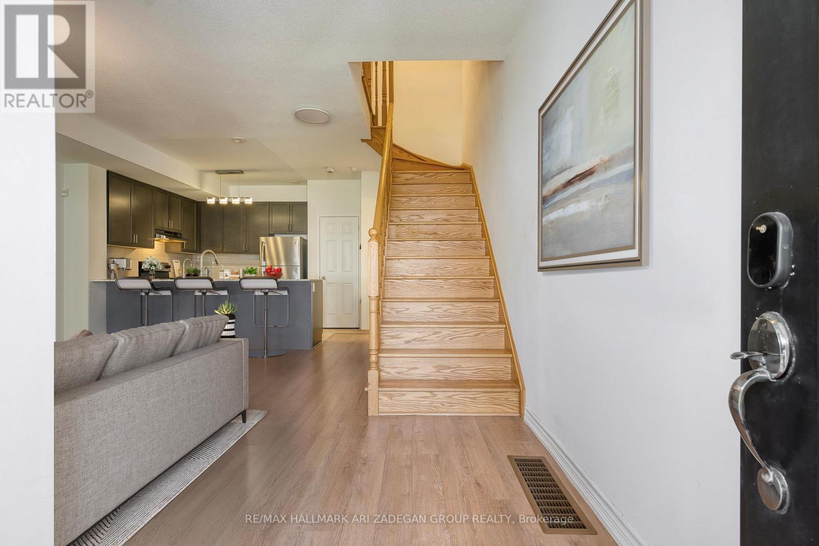 Property at 1020 DUNSLEY WAY image 5