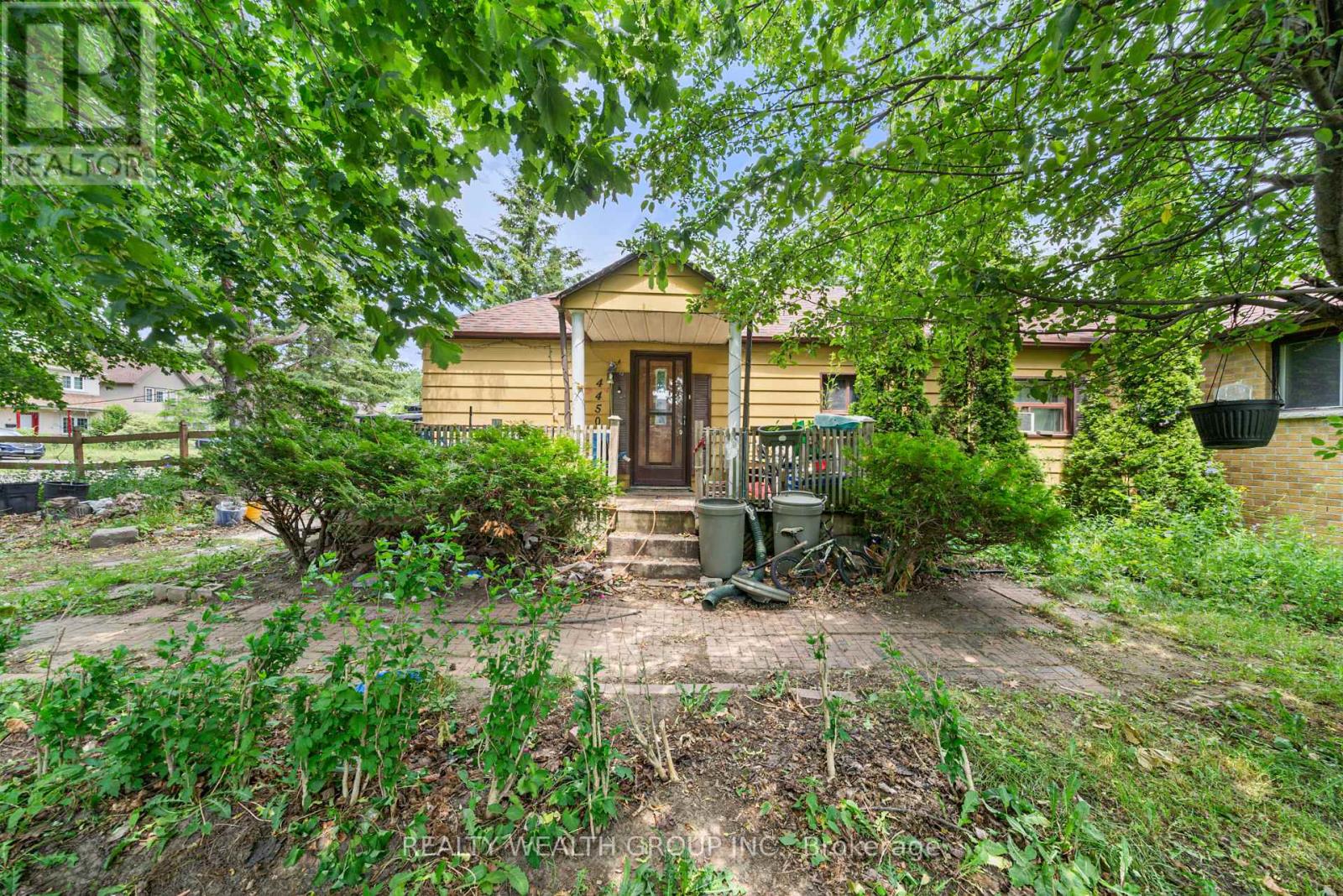 Property at 4450 LAWRENCE AVENUE E image 1