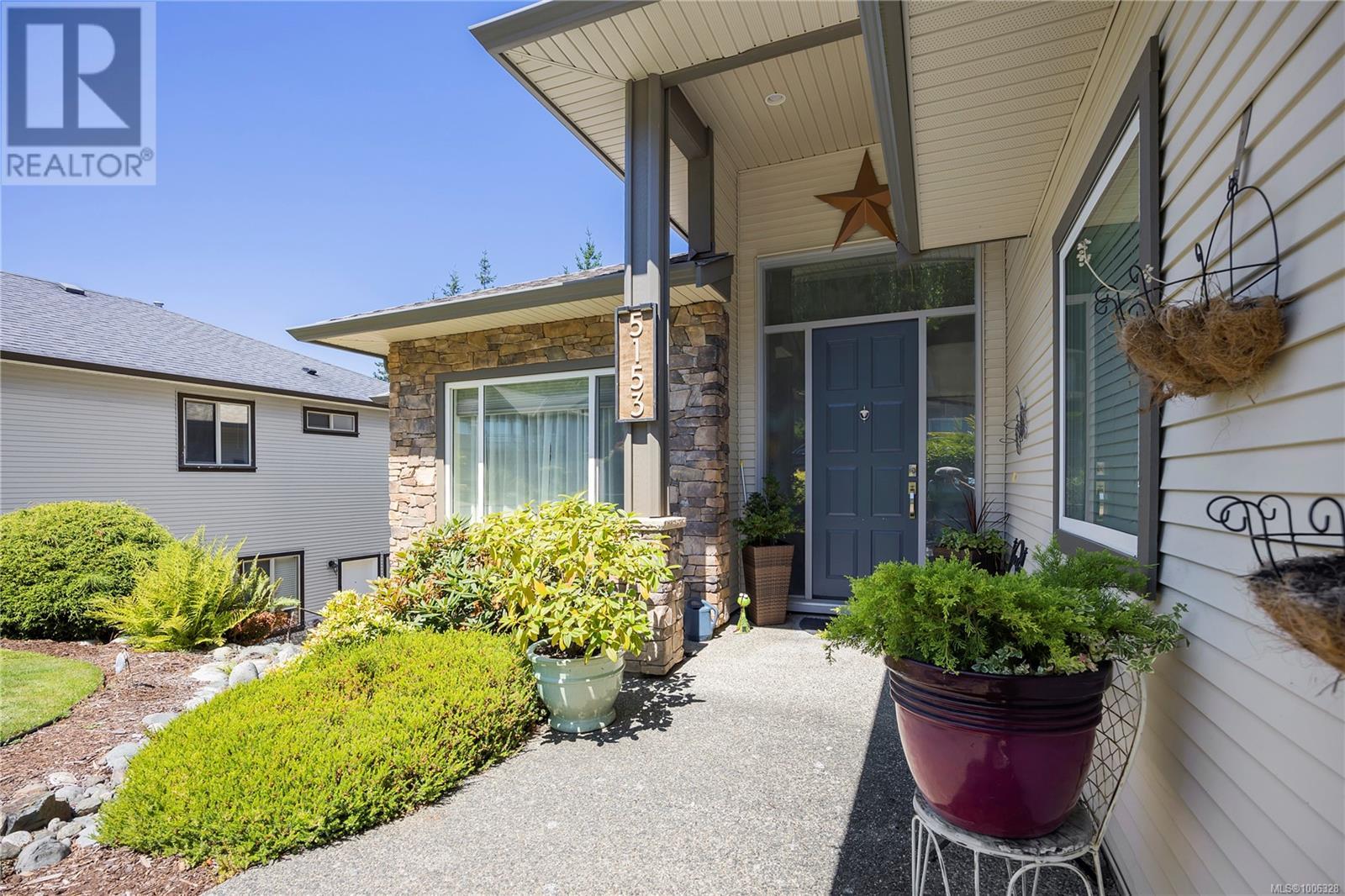 Property at 5153 Dunn Pl image 2