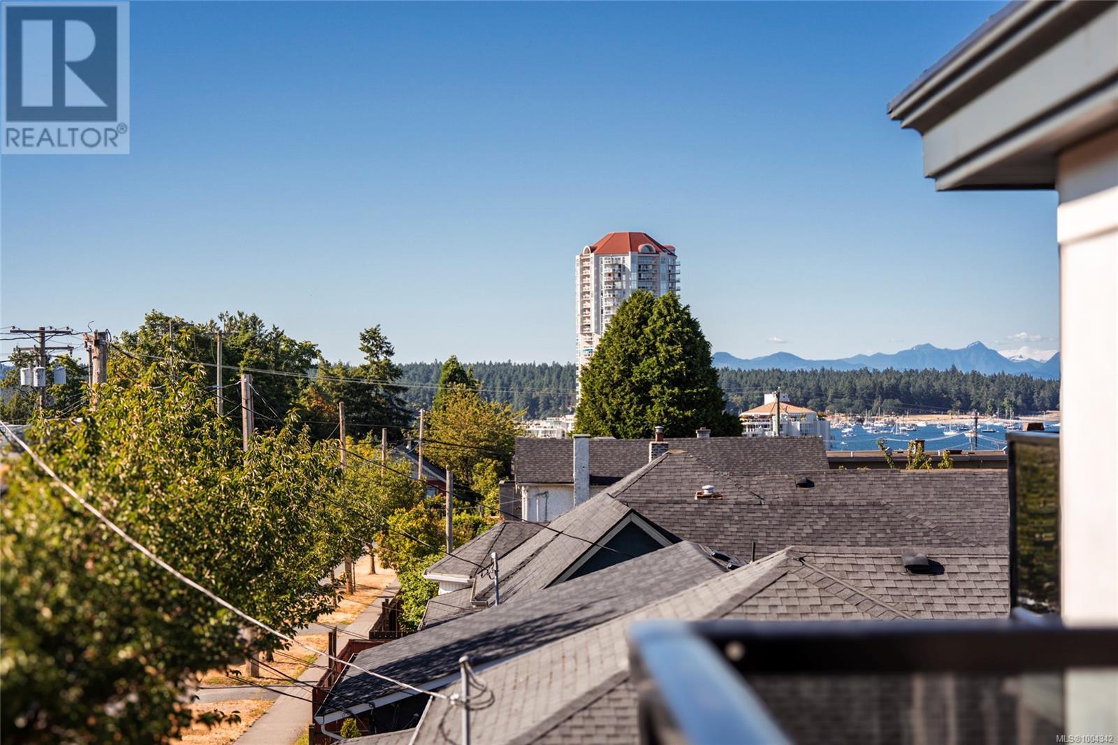 301 45 Haliburton St, Nanaimo, British Columbia  V9R 4V6 - Photo 7 - 1004342