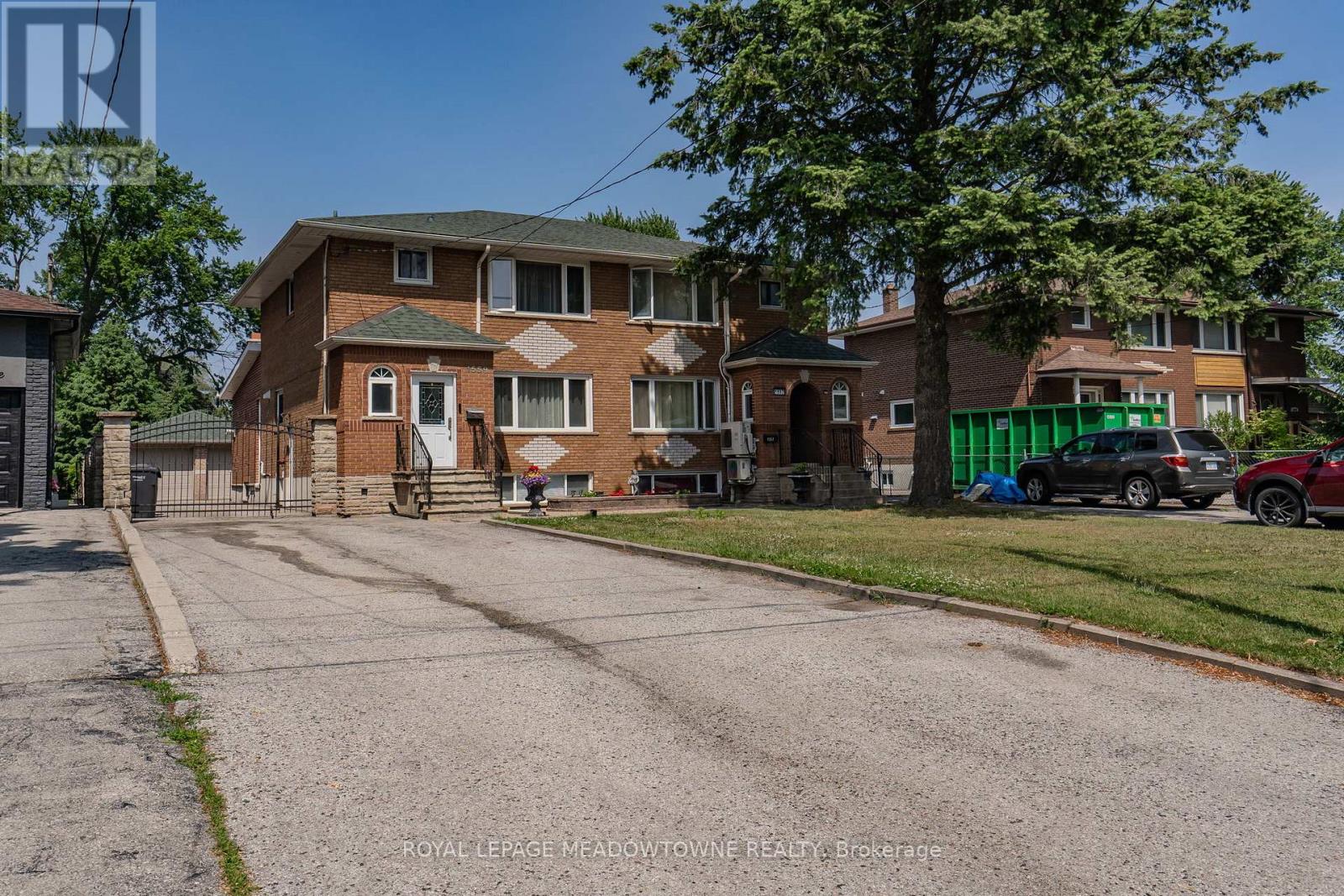 Property at 1559 NORTHMOUNT AVENUE image 1