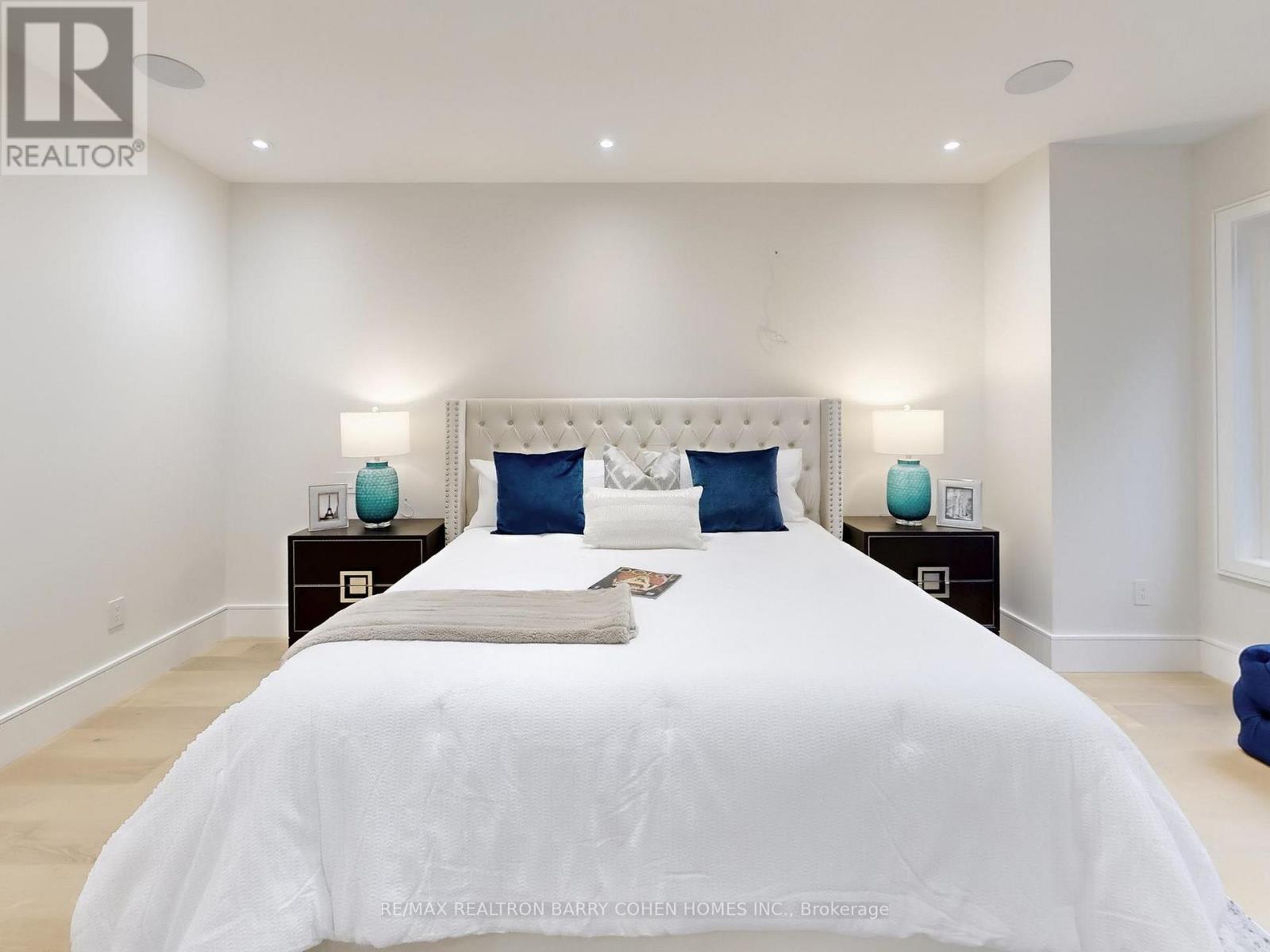 112 Newcastle Street, Toronto, Ontario  M8Z 1C8 - Photo 17 - W12260782