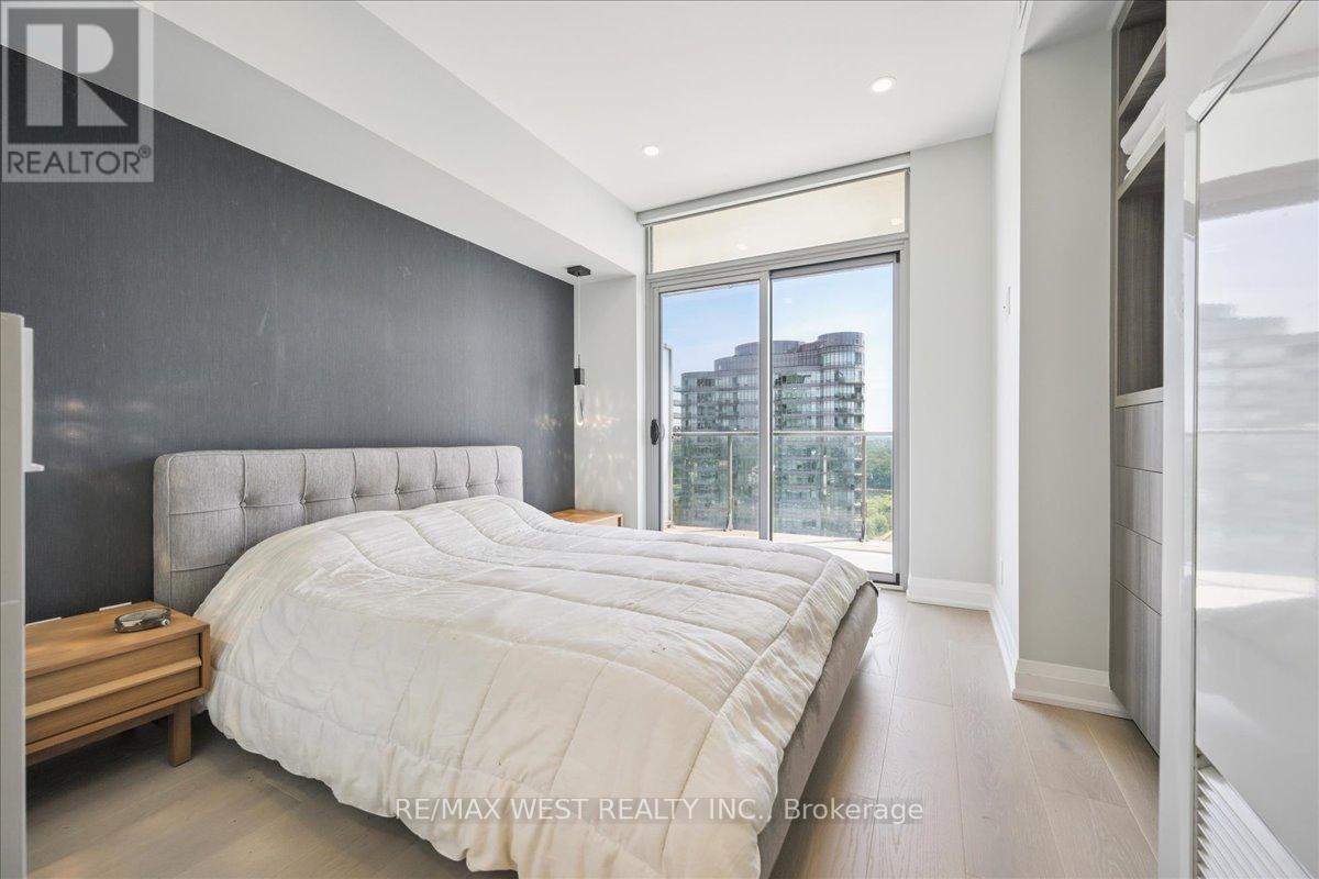2304 - 103 The Queensway, Toronto, Ontario  M6S 5B3 - Photo 6 - W12260828