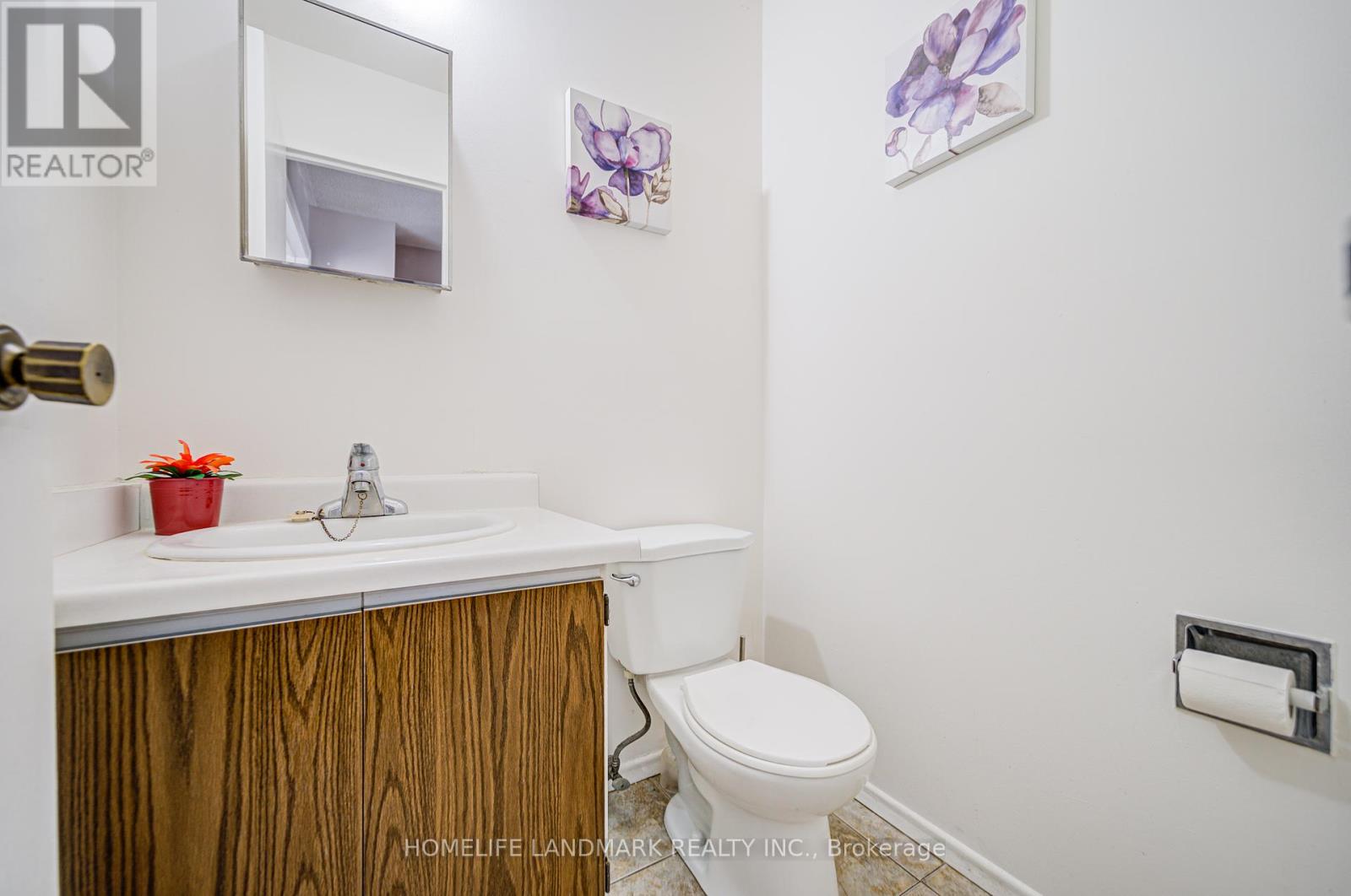 2 - 401 Keats Way, Waterloo, Ontario  N2L 5S7 - Photo 25 - X12260807