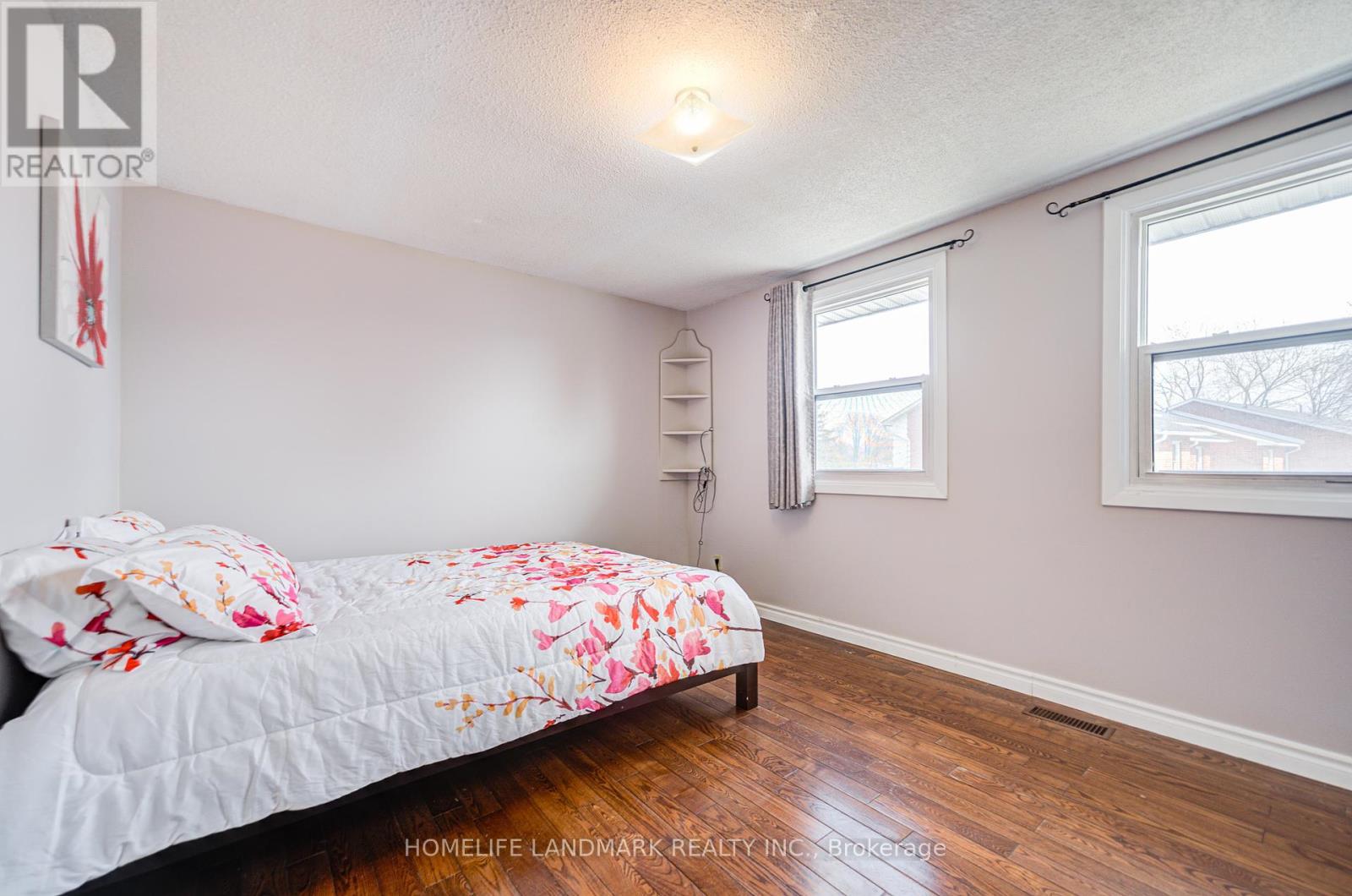 2 - 401 Keats Way, Waterloo, Ontario  N2L 5S7 - Photo 27 - X12260807