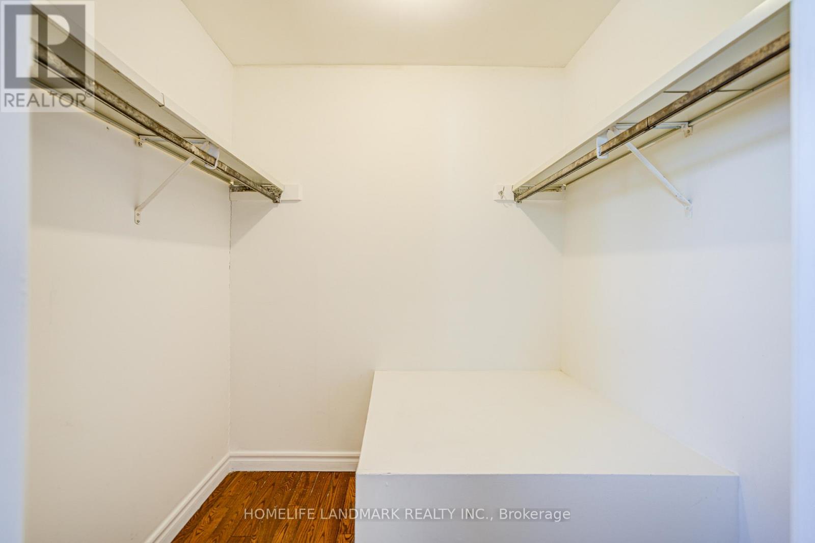2 - 401 Keats Way, Waterloo, Ontario  N2L 5S7 - Photo 30 - X12260807