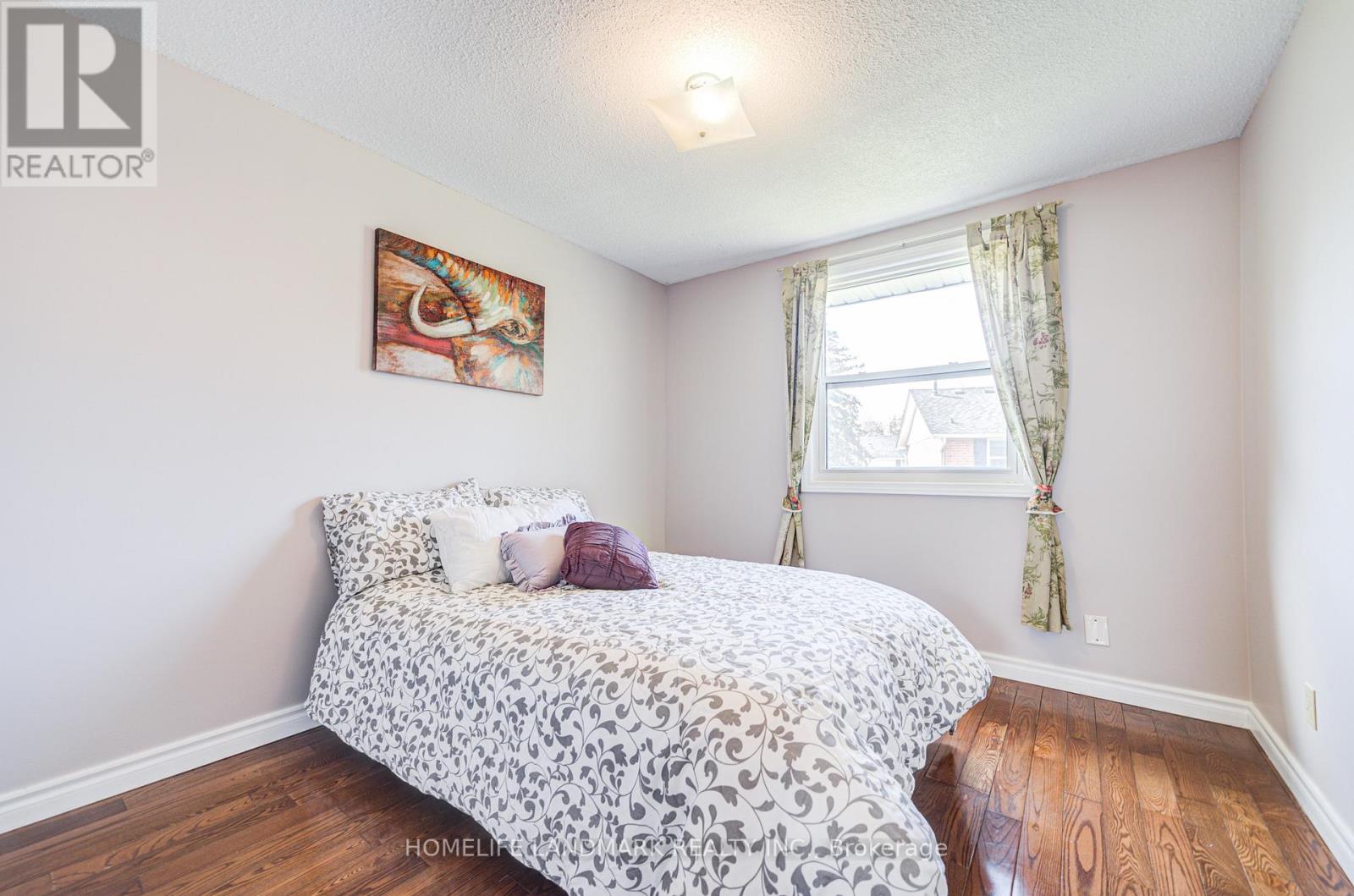 2 - 401 Keats Way, Waterloo, Ontario  N2L 5S7 - Photo 35 - X12260807