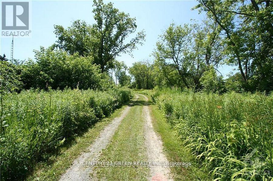 3500 County 11 Road, South Dundas, Ontario  K0C 1H0 - Photo 2 - X12260846