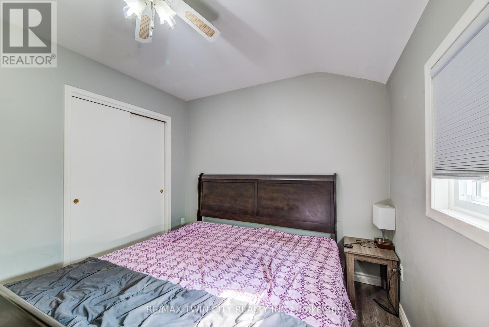 124 Wilfred Avenue, Kitchener, Ontario  N2A 1X1 - Photo 15 - X12260855