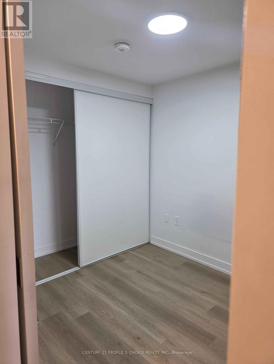 1301 - 1 Jarvis Street, Hamilton, Ontario  L8R 0A8 - Photo 8 - X12260881