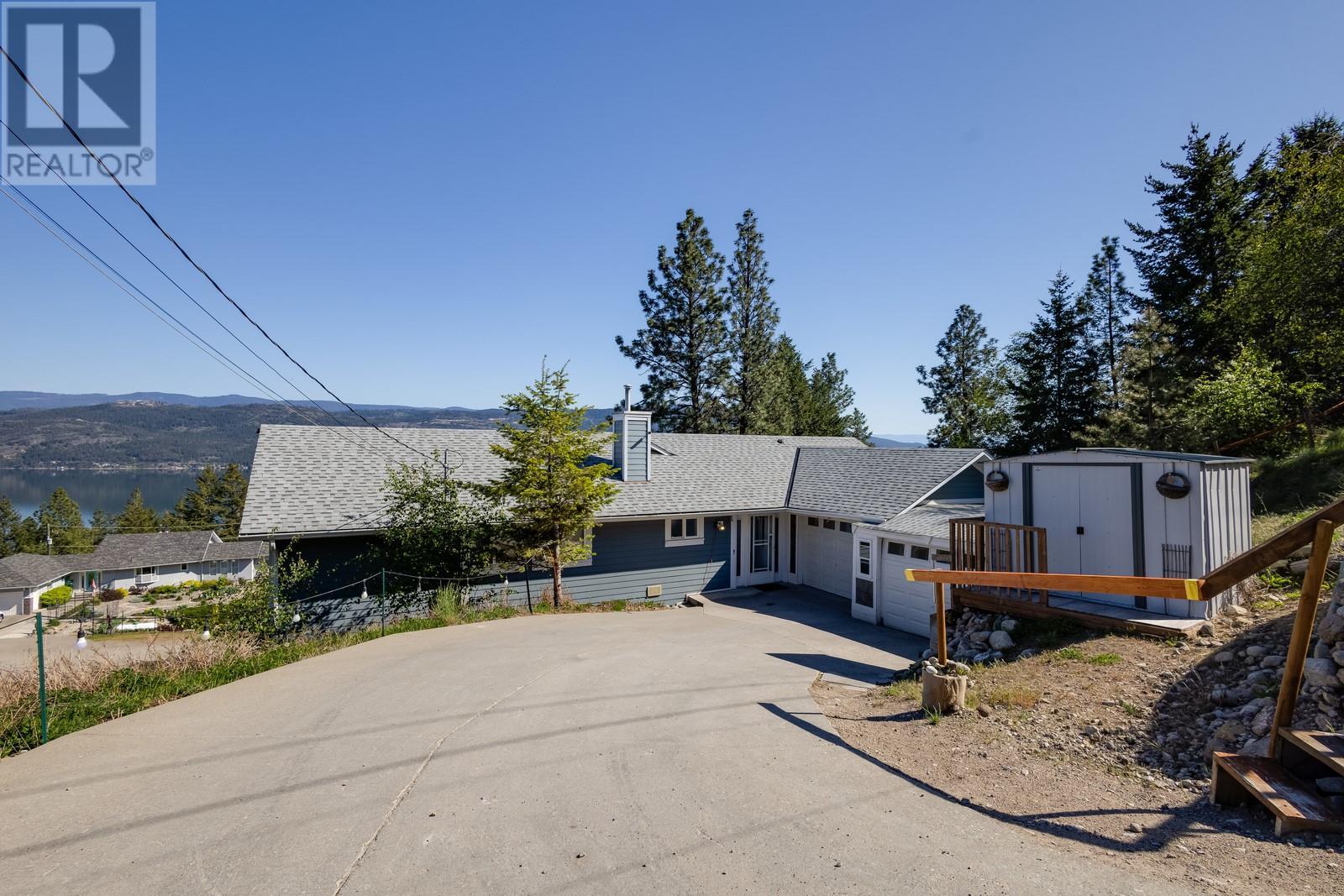 Property at 10434 Columbia Way image 3