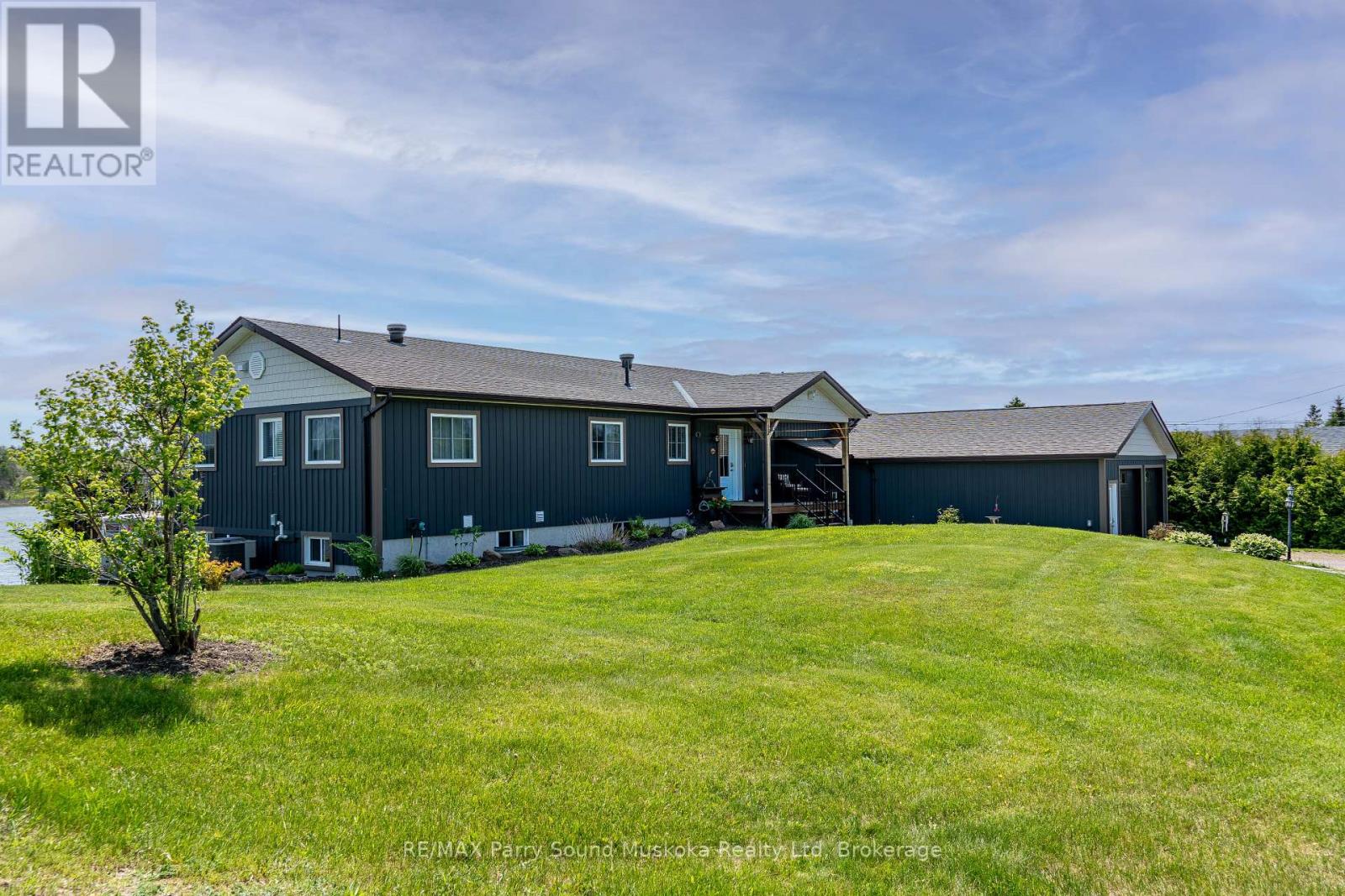 25 The Pointe Road, Parry Sound Remote Area, Ontario  P0G 1A0 - Photo 44 - X12261005