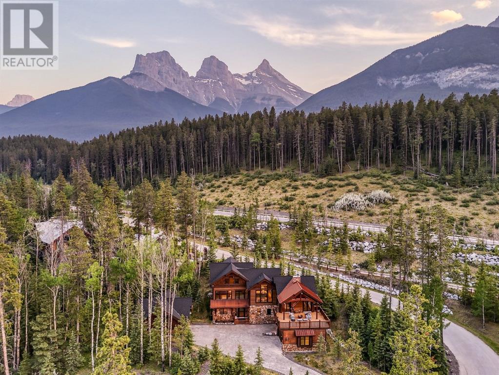118 Cairns Landing, Canmore, Alberta  T1W 3J9 - Photo 2 - A2230466