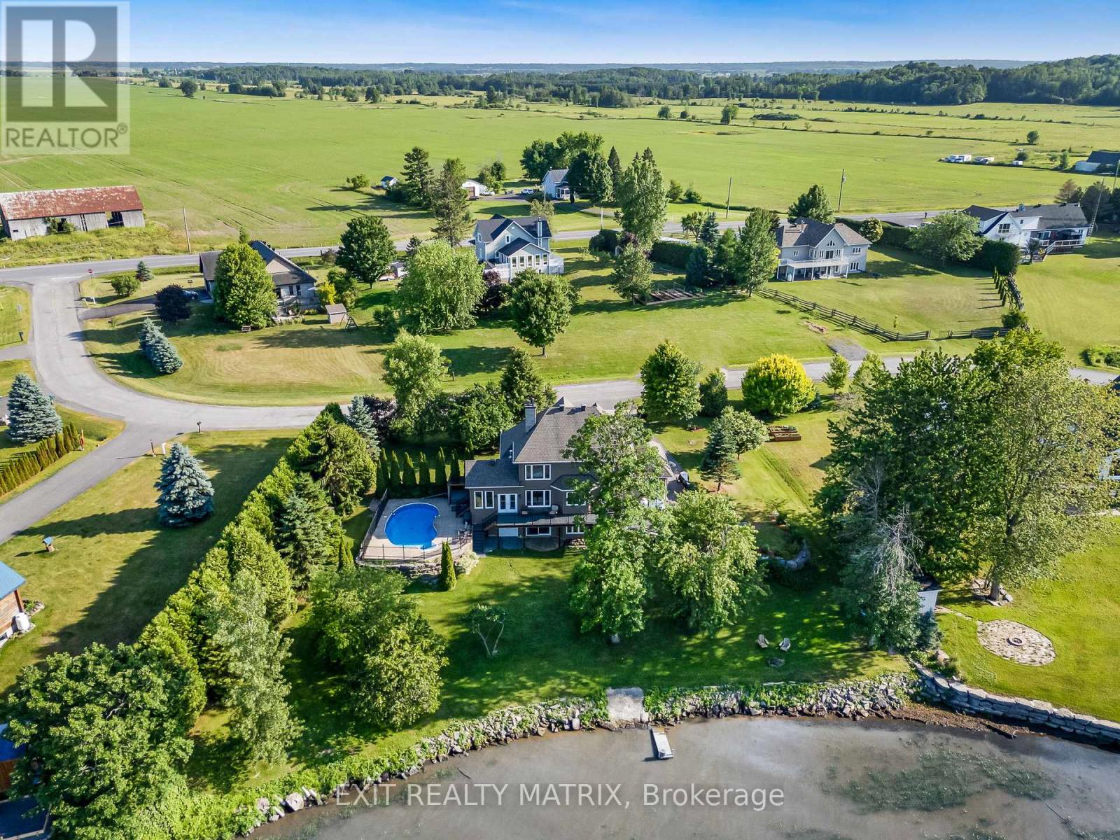 115 Gascon Street, Alfred And Plantagenet, Ontario  K0B 1J0 - Photo 39 - X12261012