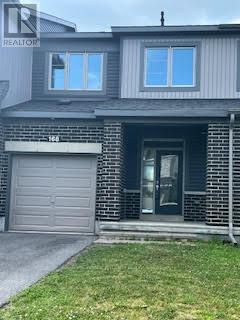 168 Bandelier Way, Ottawa, Ontario  K2S 2J5 - Photo 2 - X12261048