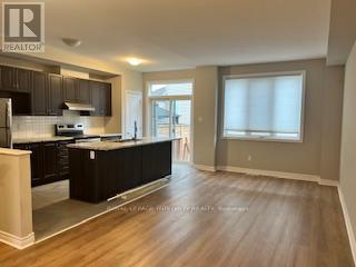 168 Bandelier Way, Ottawa, Ontario  K2S 2J5 - Photo 5 - X12261048