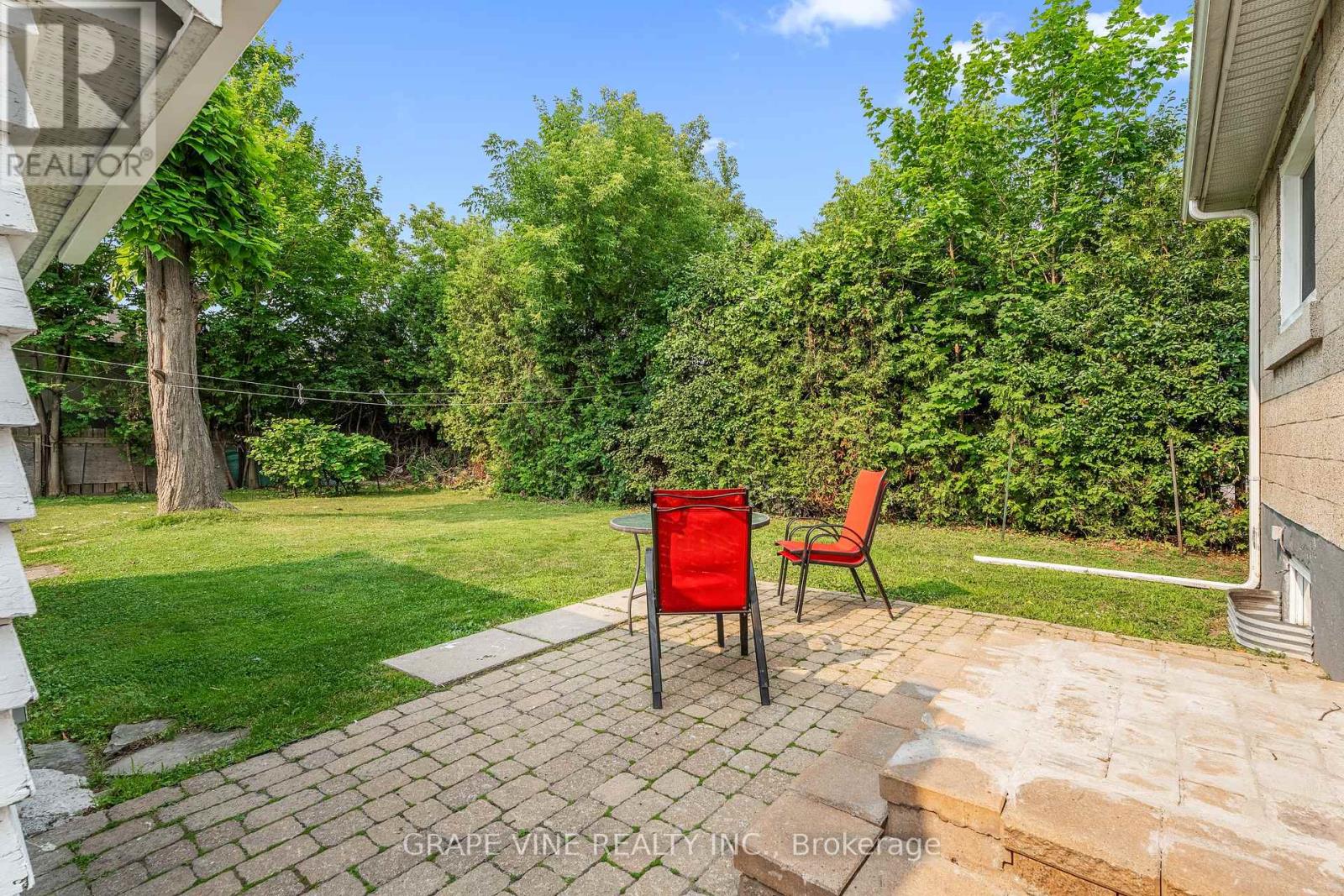 Property at 1210 ERIE AVENUE image 4