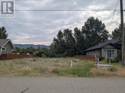 4765 SPRUCE Crescent, barriere, British Columbia
