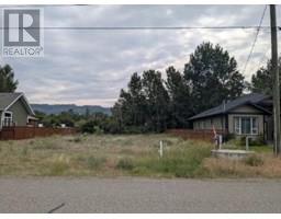 4765 SPRUCE Crescent, barriere, British Columbia