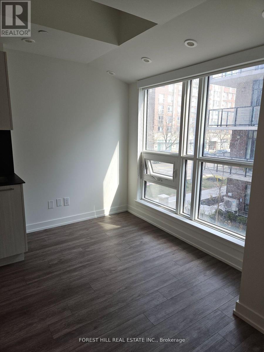 Th16 - 871 Sheppard Avenue W, Toronto, Ontario  M3H 0E8 - Photo 6 - C12261062