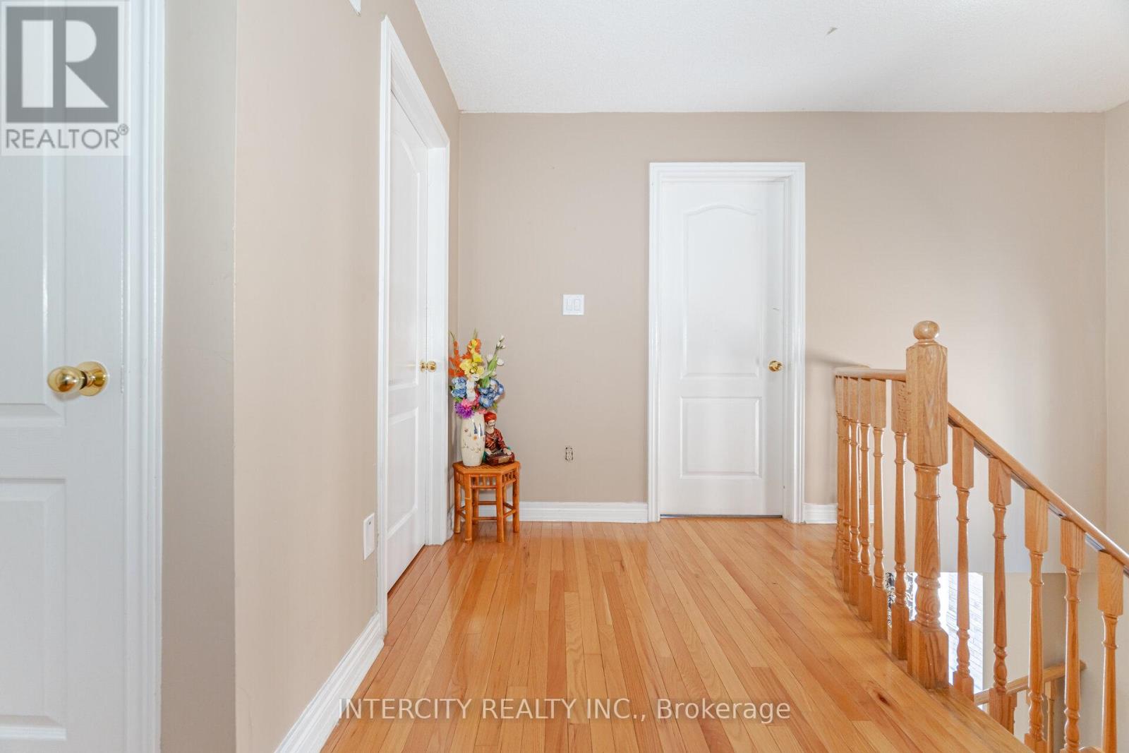 30 Pape Drive, Brampton, Ontario  L6R 0G4 - Photo 20 - W12260935