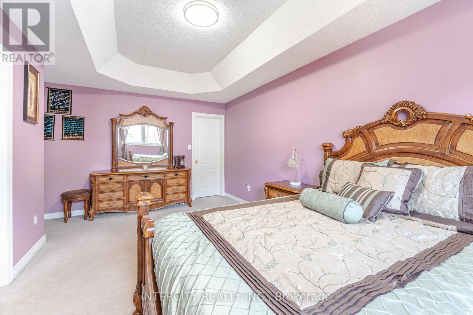 30 Pape Drive, Brampton, Ontario  L6R 0G4 - Photo 22 - W12260935