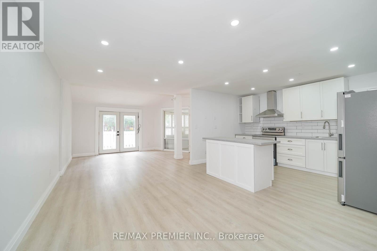 Unit 106 - 2901 Jane Street, Toronto, Ontario  M3N 2J8 - Photo 15 - W12261024