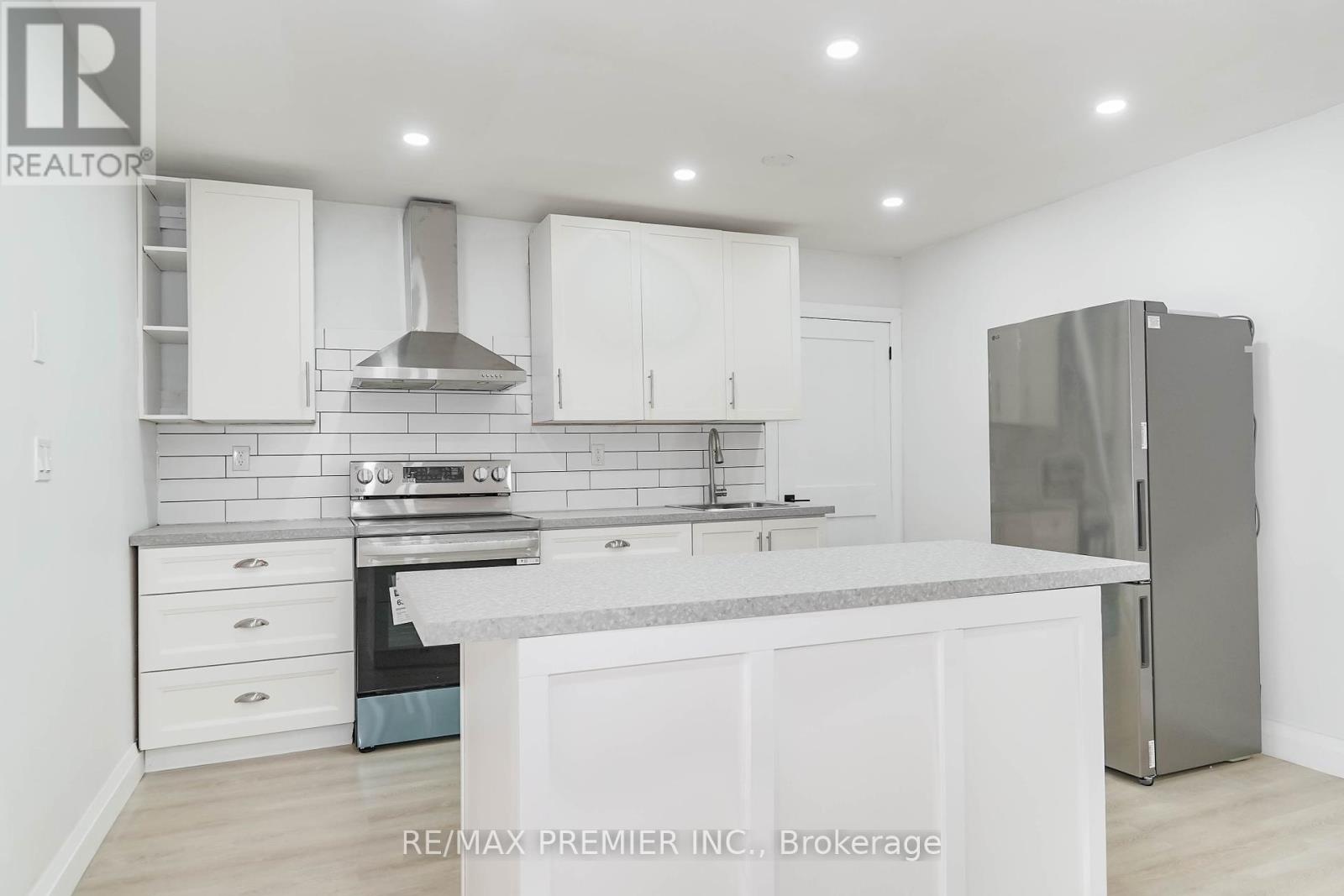 Unit 106 - 2901 Jane Street, Toronto, Ontario  M3N 2J8 - Photo 23 - W12261024