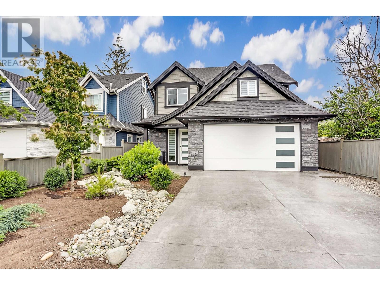 Property at 5067 44B AVENUE image 1