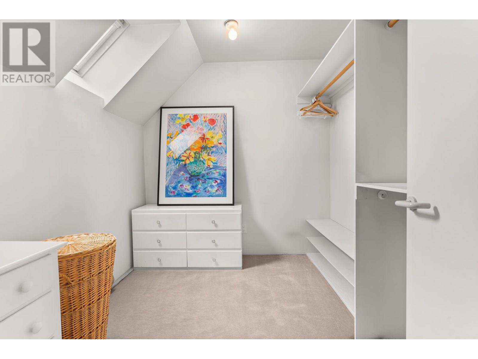 Listing Picture 26 of 35 : 2850 W 47TH AVENUE, Vancouver / 溫哥華 - 魯藝地產 Yvonne Lu Group - MLS Medallion Club Member