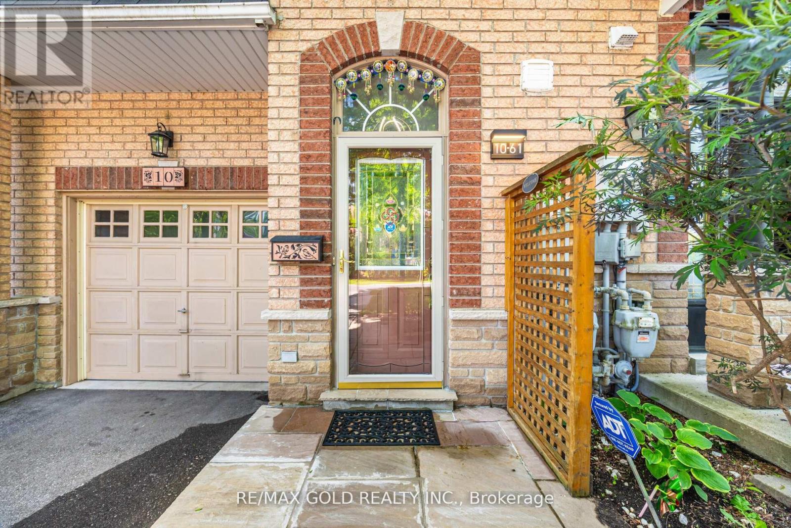Property at 10 - 61 NELSON STREET W image 3