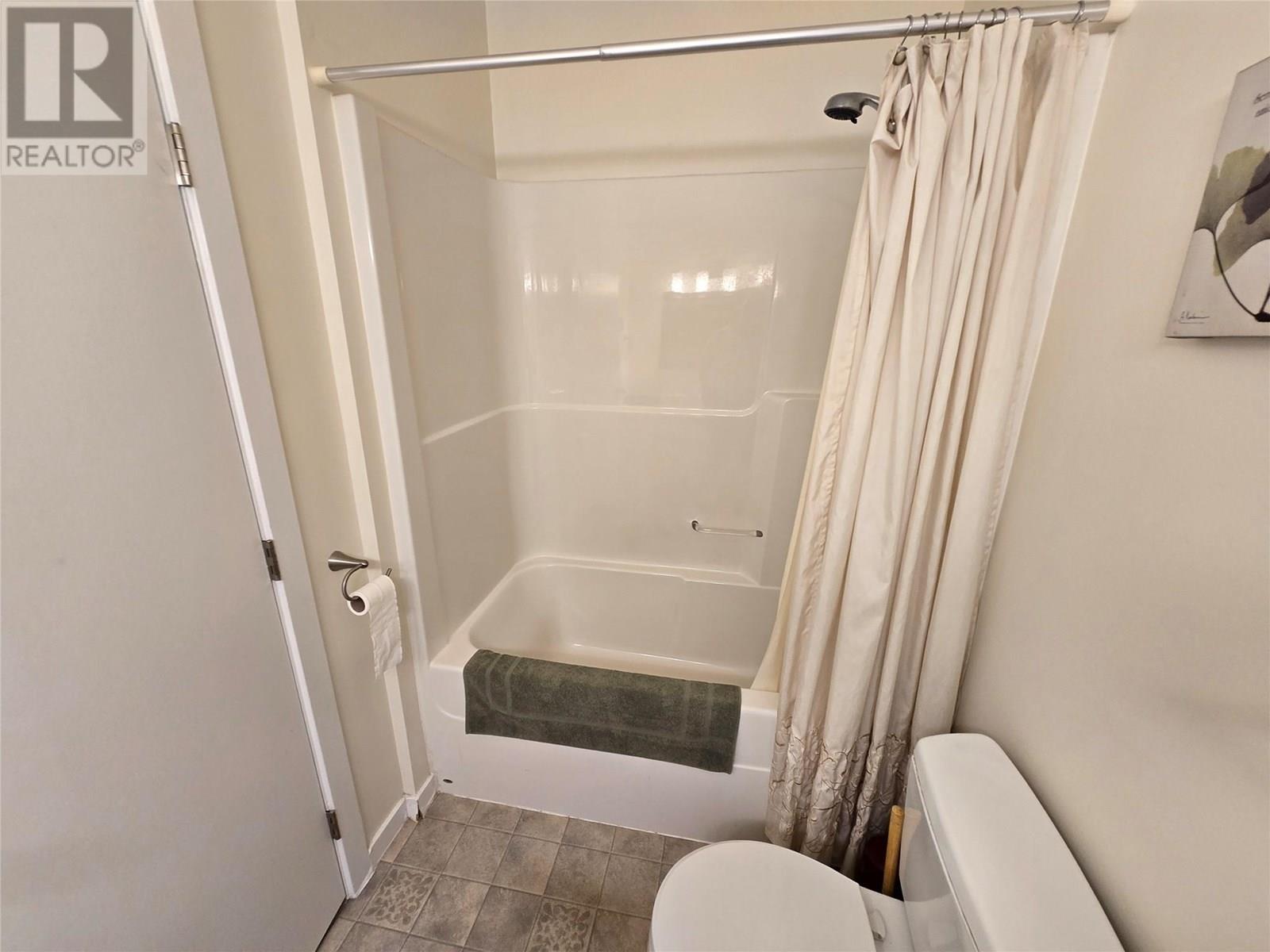 401 Mclean Road, Barriere, British Columbia  V0E 1E0 - Photo 27 - 10354493