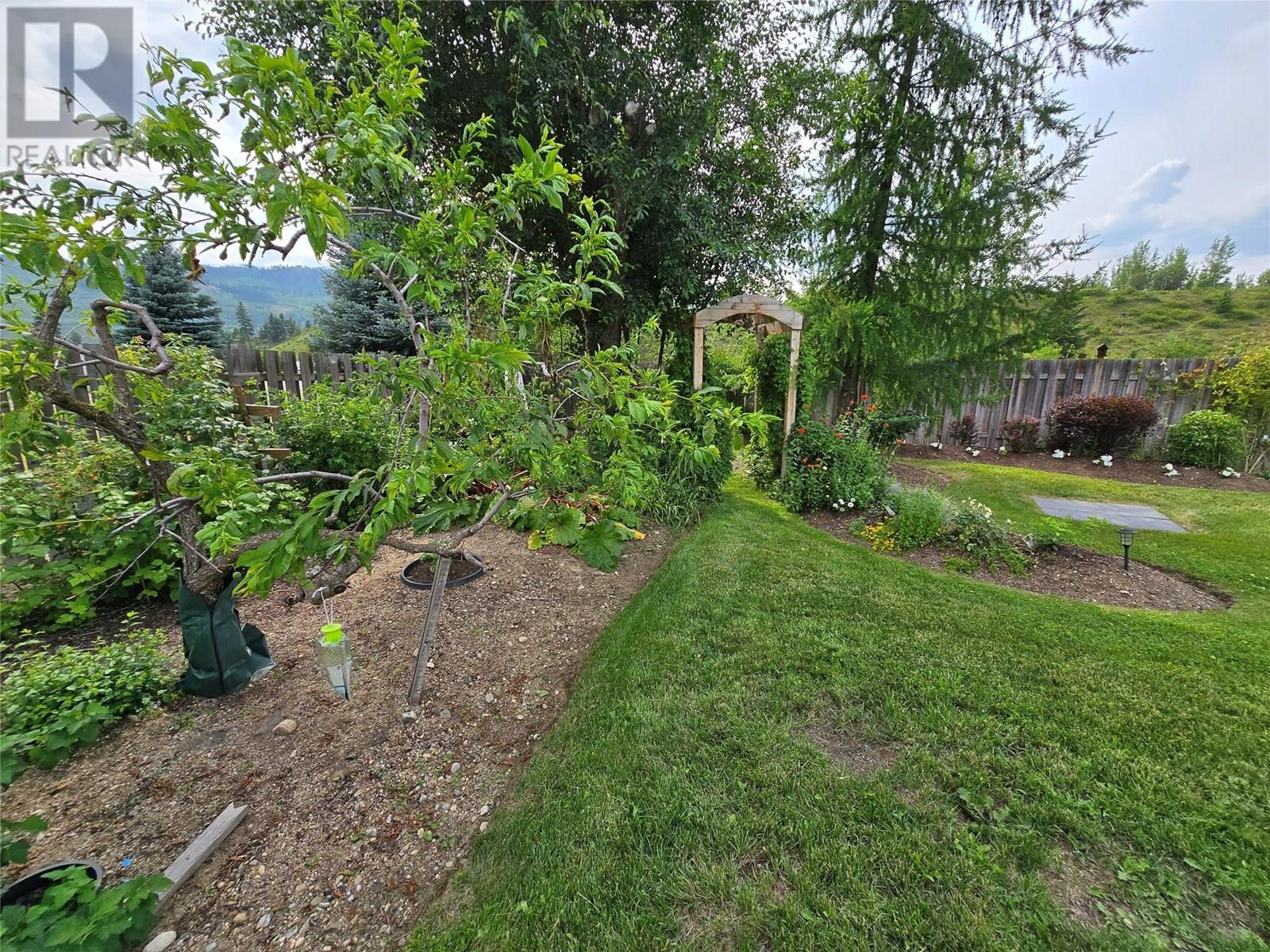 401 Mclean Road, Barriere, British Columbia  V0E 1E0 - Photo 52 - 10354493