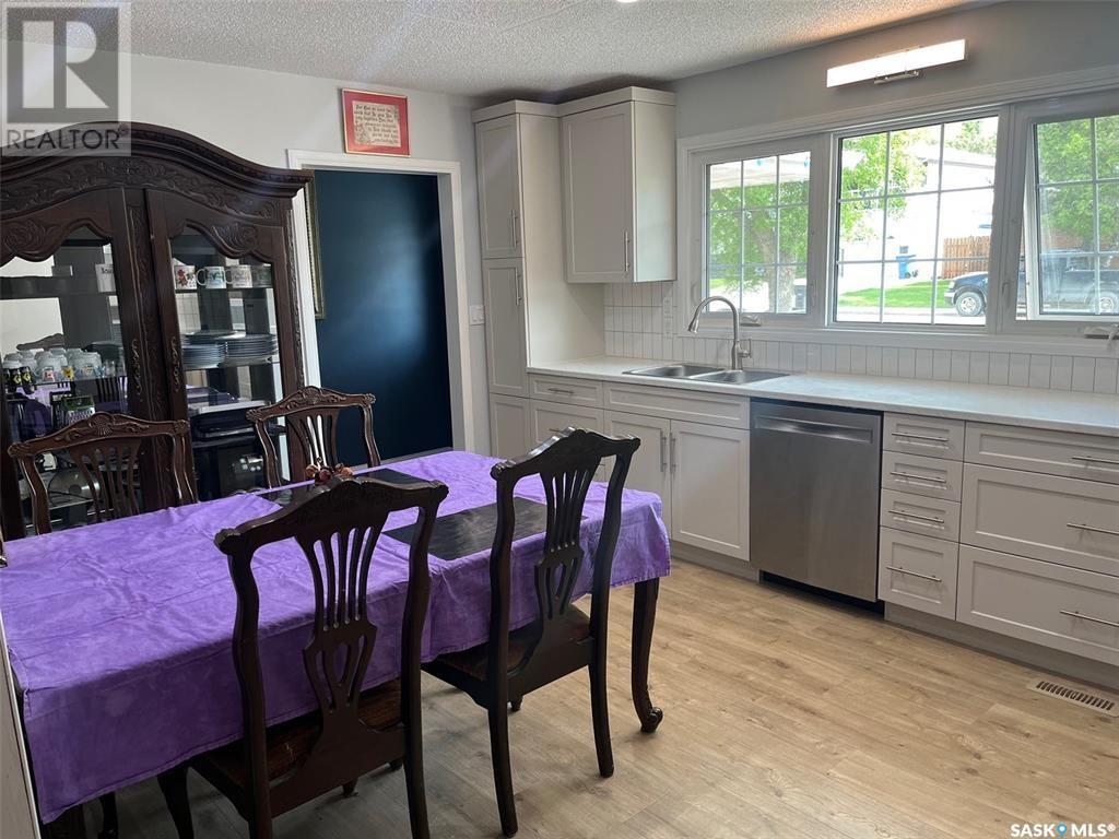 Property at 1902 Westview PLACE image 3