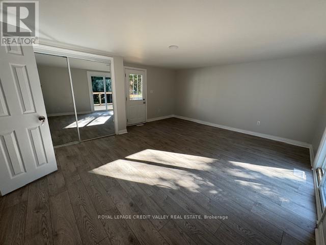 18 Park Boulevard, Erin, Ontario  N0B 1T0 - Photo 11 - X12250894
