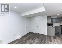 14 PARAMOUNT PLACE, Brampton, Ontario