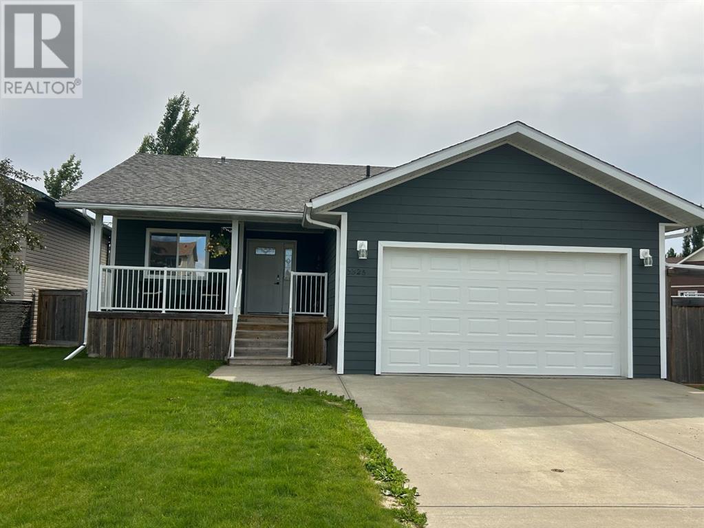 Property at 3526 55 Avenue image 2