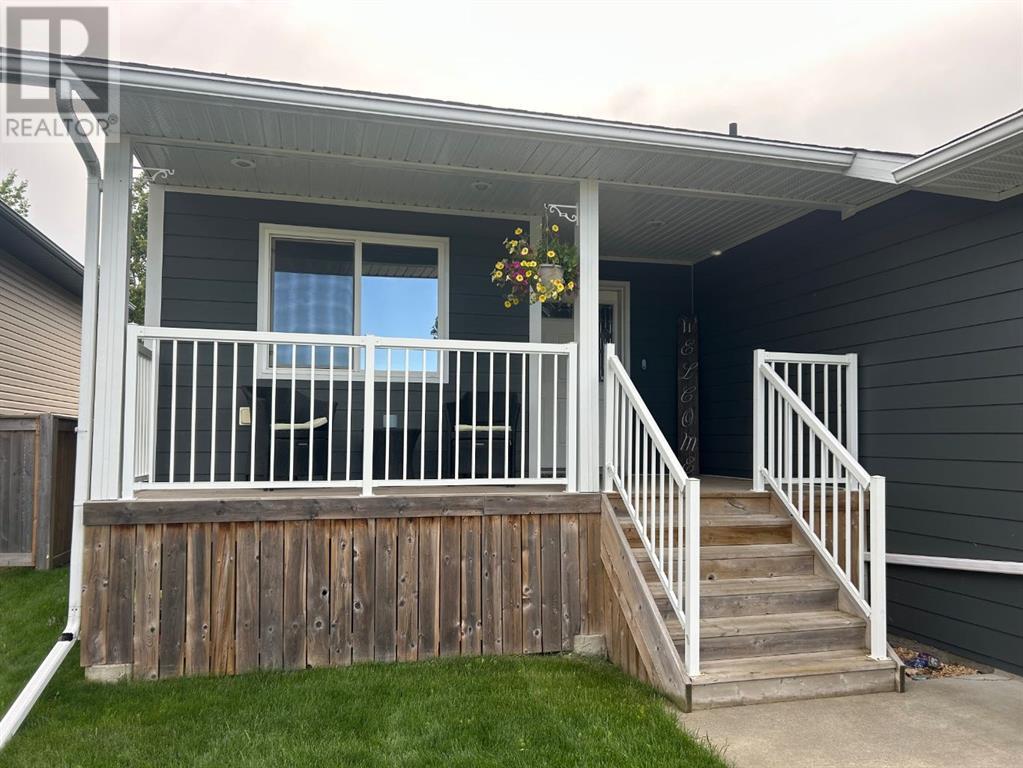 Property at 3526 55 Avenue image 3