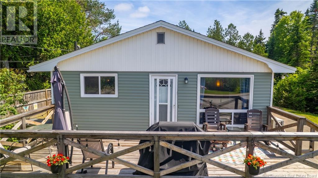 Property at 2486 Loch Lomond Road image 5